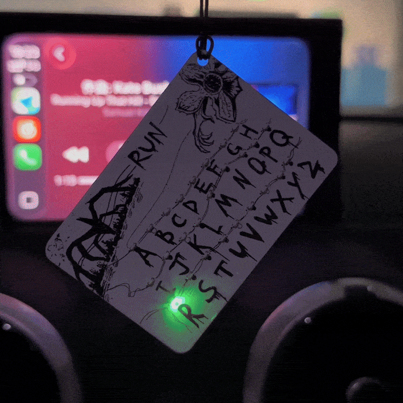 Stranger Things Run Card Keychain