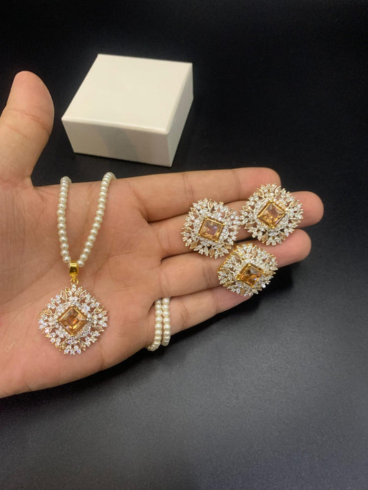 Fine Quality Real Stone Locket Set | IBS Mall